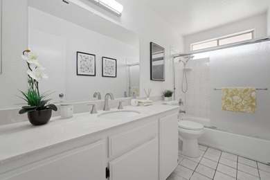 Beautifully maintained and freshly painted, this spacious - photo 28