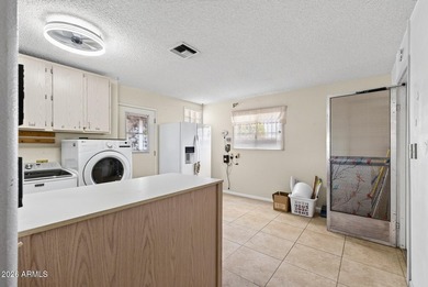 Welcome to this well-maintained Annapolis model. Situated on an - photo 31