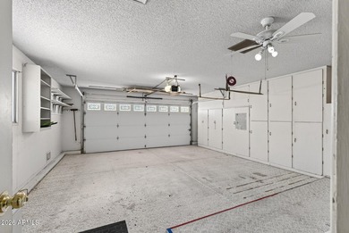 Welcome to this well-maintained Annapolis model. Situated on an - photo 33