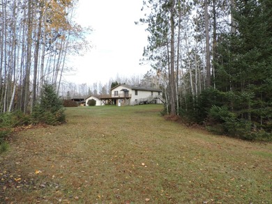 Very spacious and private location. Walking distance to the lake - photo 33