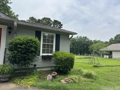You will enjoy this charming home ready to welcome you, your - photo 4