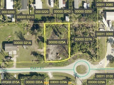 Fantastic opportunity! Nestled on a quiet, cul de sac street - photo 2