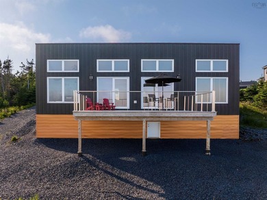 The Black Pearl is a rare coastal masterpiece perched high on 4 - photo 5
