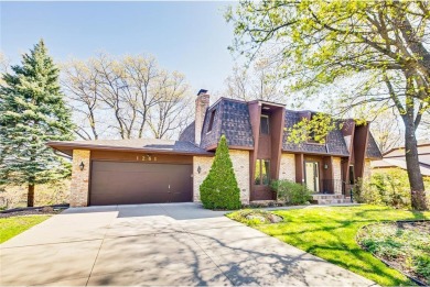 Lake Home For Sale in Arden Hills, Minnesota