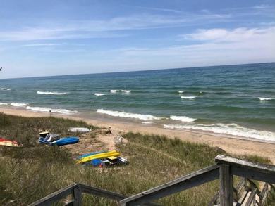 Picturesque hidden gem in a gated community with low bluff - photo 2
