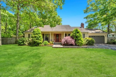 Welcome to 3 Woodbine Lane, nestled in the highly sought-after - photo 1