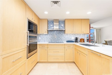 Fully remodeled in 2025 and furnished with all new furniture - photo 12
