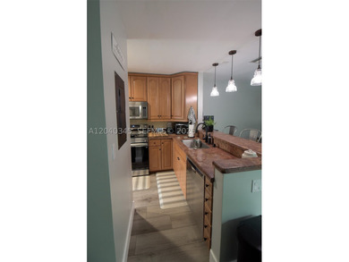 STOP SCROLLING! This is the home you were hoping to find - photo 12