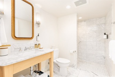 Fully remodeled in 2025 and furnished with all new furniture - photo 16