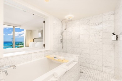 Fully remodeled in 2025 and furnished with all new furniture - photo 21
