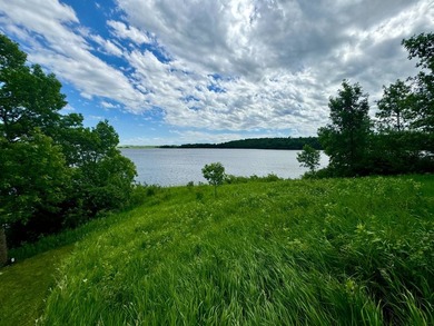 Two bedroom and one bathroom cabin with a view you must see for - photo 29