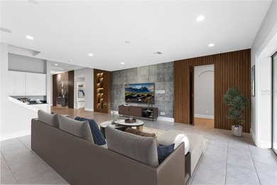 Positioned directly on the Eagle Creek golf course with water - photo 10