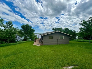 Two bedroom and one bathroom cabin with a view you must see for - photo 42