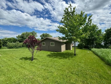 Two bedroom and one bathroom cabin with a view you must see for - photo 48