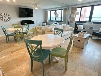 TOP FLOOR ALERT!!!! Outstanding views to the Destin Harbor and - photo 6