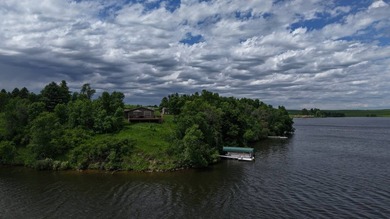 Two bedroom and one bathroom cabin with a view you must see for - photo 56