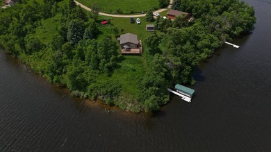 Two bedroom and one bathroom cabin with a view you must see for - photo 58