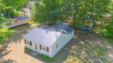 Lake Home For Sale in Houghton Lake, Michigan