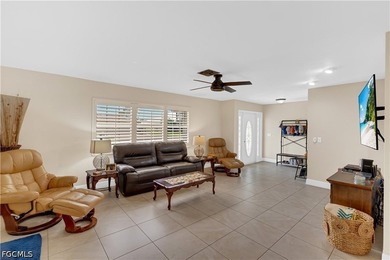 Welcome to this beautifully updated 3-bedroom, 2-bathroom pool - photo 12