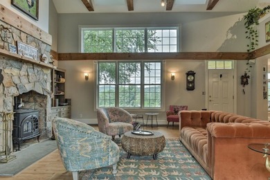 A site to behold is waiting for you on River Rd. as the - photo 14