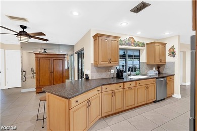 Welcome to this beautifully updated 3-bedroom, 2-bathroom pool - photo 18