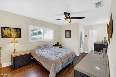 Welcome to this beautifully updated 3-bedroom, 2-bathroom pool - photo 23