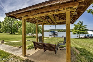 Lake Home in Anglers cove not far from the main channel of the - photo 30