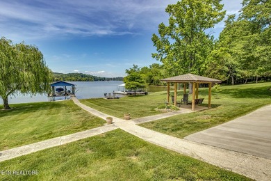 Lake Home in Anglers cove not far from the main channel of the - photo 34