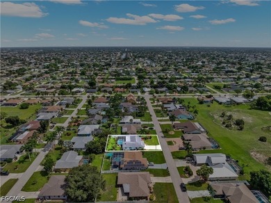 Welcome to this beautifully updated 3-bedroom, 2-bathroom pool - photo 35