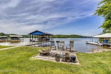 Lake Home in Anglers cove not far from the main channel of the - photo 35