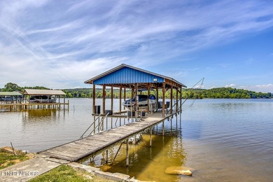 Lake Home in Anglers cove not far from the main channel of the - photo 36