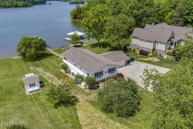 Lake Home in Anglers cove not far from the main channel of the - photo 41