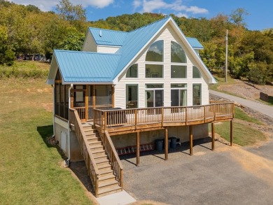 Lake Home For Sale in Draper, Virginia