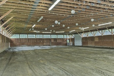 A site to behold is waiting for you on River Rd. as the - photo 45