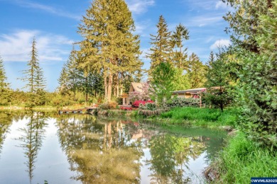 (private lake, pond, creek) Home For Sale in Cottage Grove Oregon