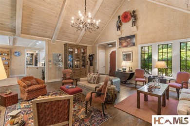Tucked away on a quiet cul-de-sac within the prestigious - photo 8