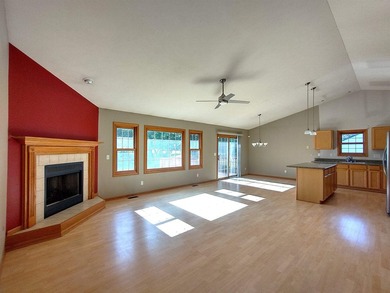 ***SPACIOUS LAKE COMMUNITY HOME*** Nestled within a desirable - photo 8