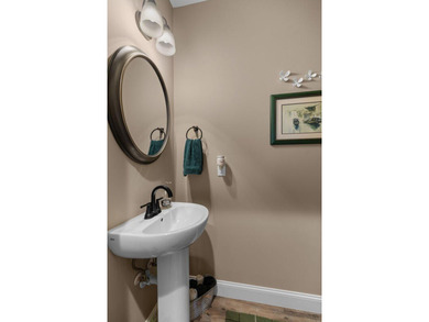 Motivated Seller! ALL furniture conveys with the home, making - photo 24