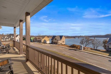 Motivated Seller! ALL furniture conveys with the home, making - photo 25