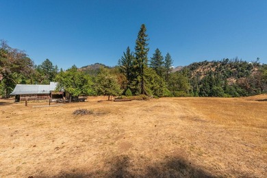 Step back in time with this classic 1940s vintage cabin - photo 26