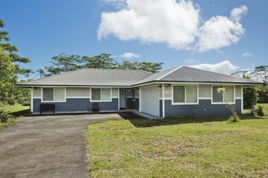 Nestled on a landscaped 1-acre lot, located just off Makuu Dr in - photo 28