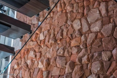 Welcome to Sentierre Padre Canyon, a new model for luxury