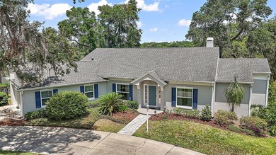 Lake Gertrude Home For Sale in Mount Dora Florida