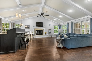 Welcome to your Lake Texoma retreat! Located just minutes from - photo 5
