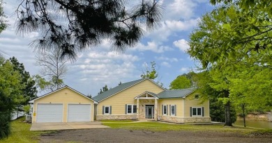 Lake Home Sale Pending in Milam, Texas