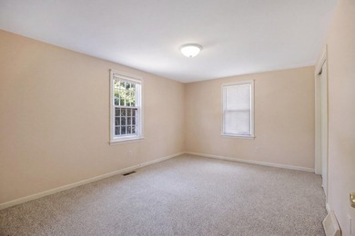 Welcome to 11A Gate Way, where the Cape Cod lifestyle you've - photo 8