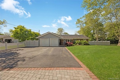 Welcome to this beautifully renovated ranch in the highly - photo 2