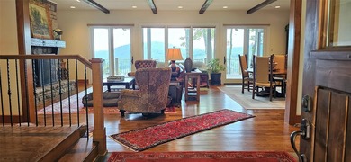 NEW LISTING! Voluminous views and privacy from this LIKE NEW - photo 3