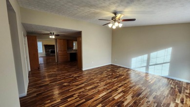 MOVE IN READY!!! Almost 1800 sq.feet of Living Space at an