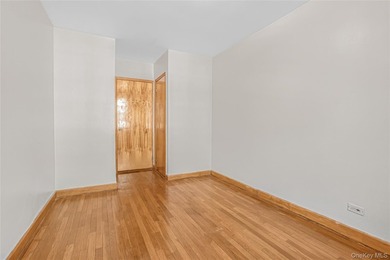 Two Bedrooms Co-op Unit in Great Location! Hardwood Floors - photo 12